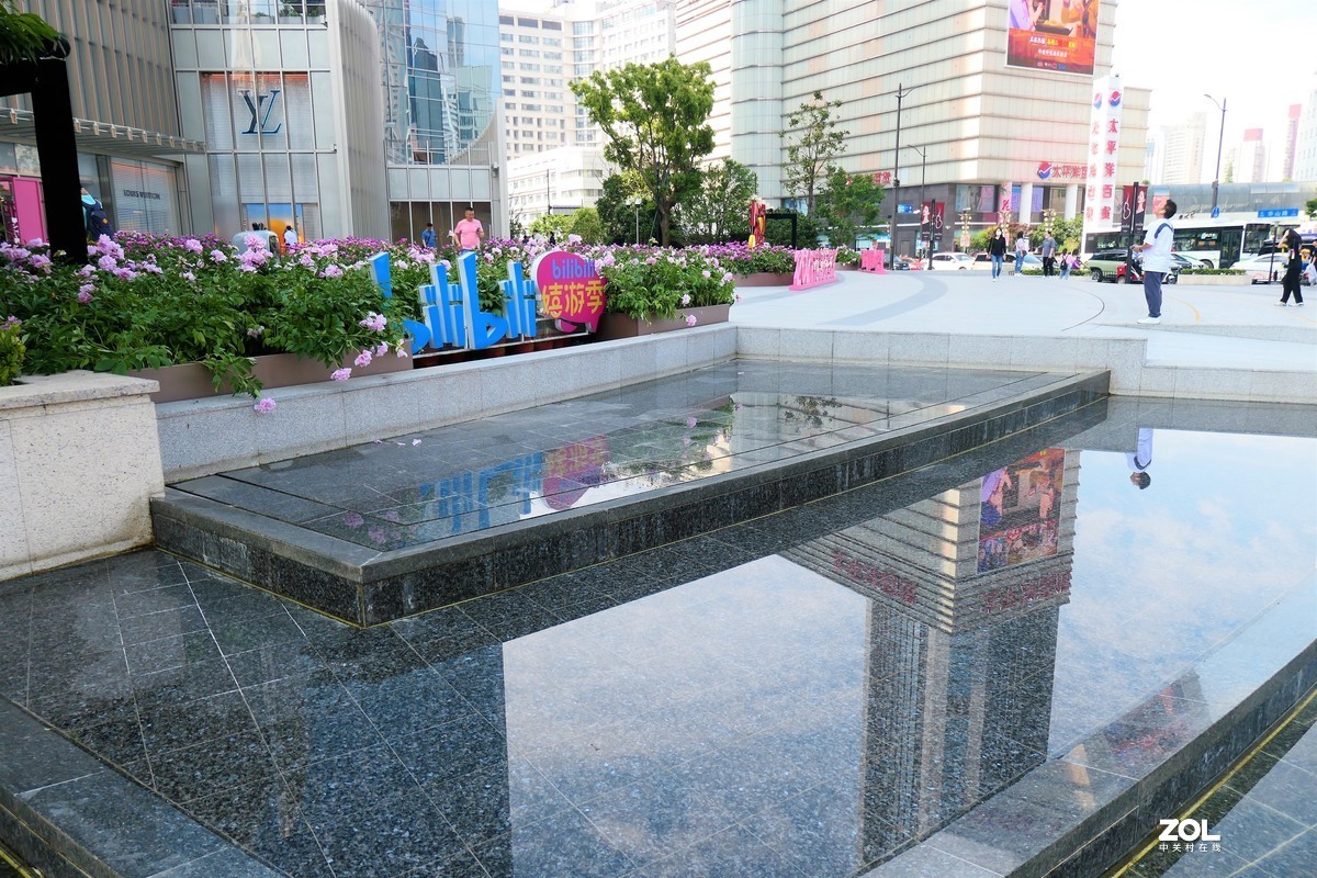 【2021花漾徐家汇】——摄于上海徐家汇