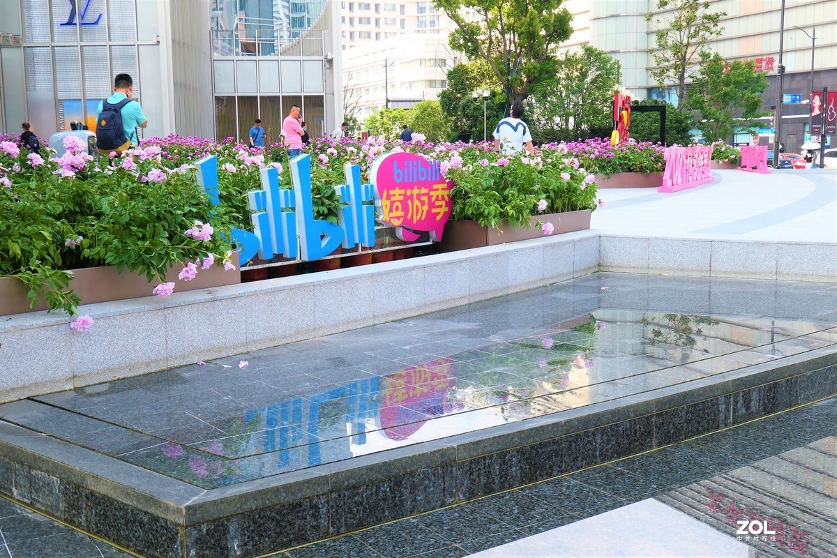 【2021花漾徐家汇】——摄于上海徐家汇