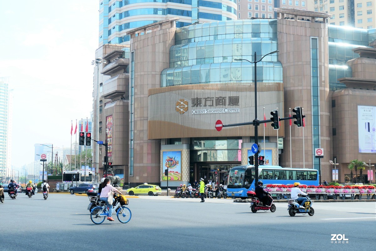 【2021花漾徐家汇】——摄于上海徐家汇