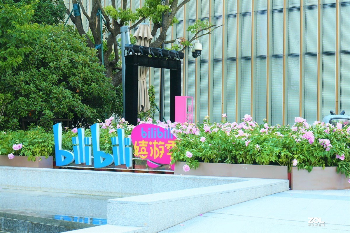 【2021花漾徐家汇】——摄于上海徐家汇