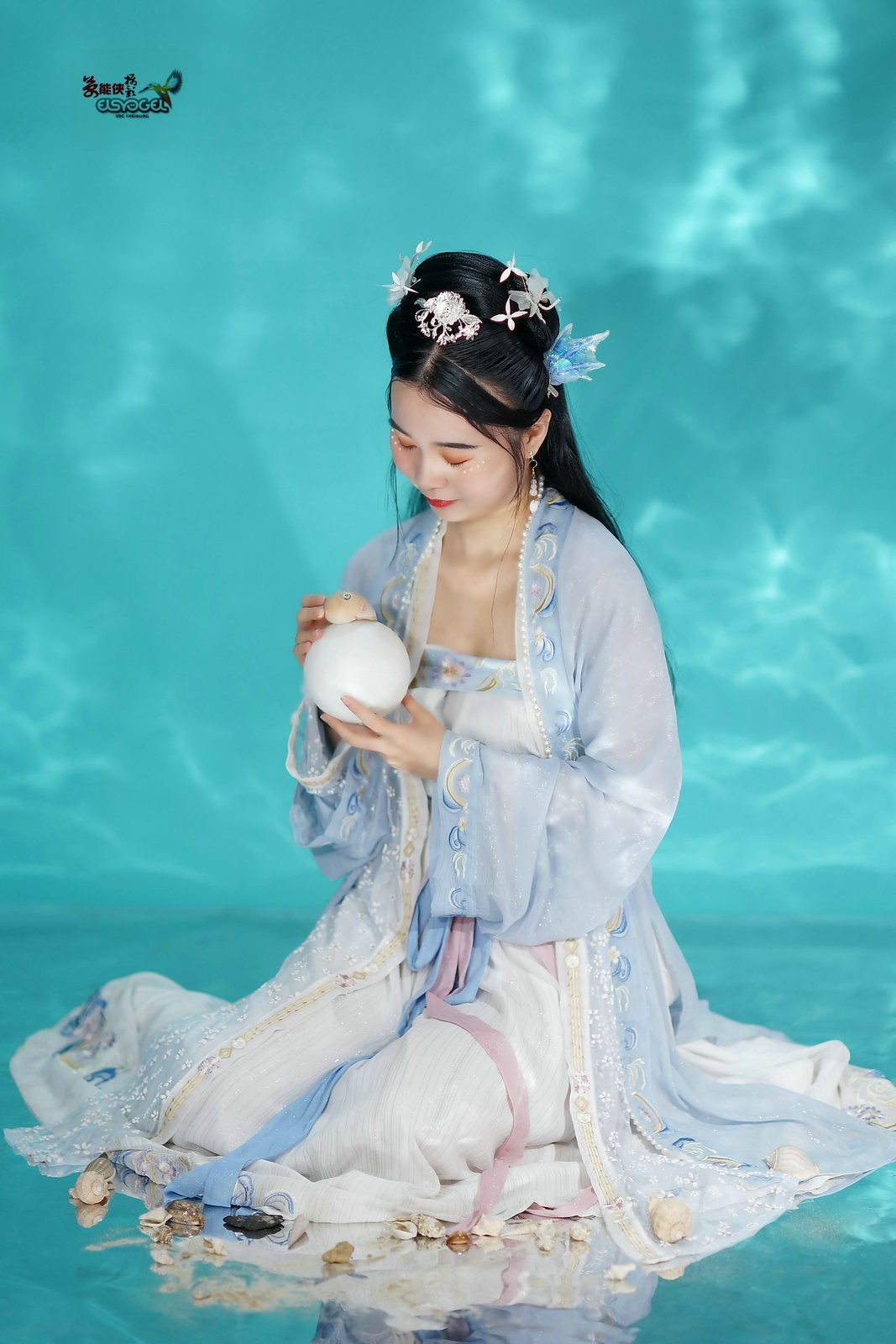 【蓝色的梦】--诗晴