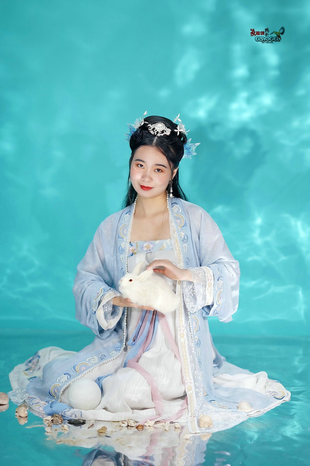 【蓝色的梦】--诗晴