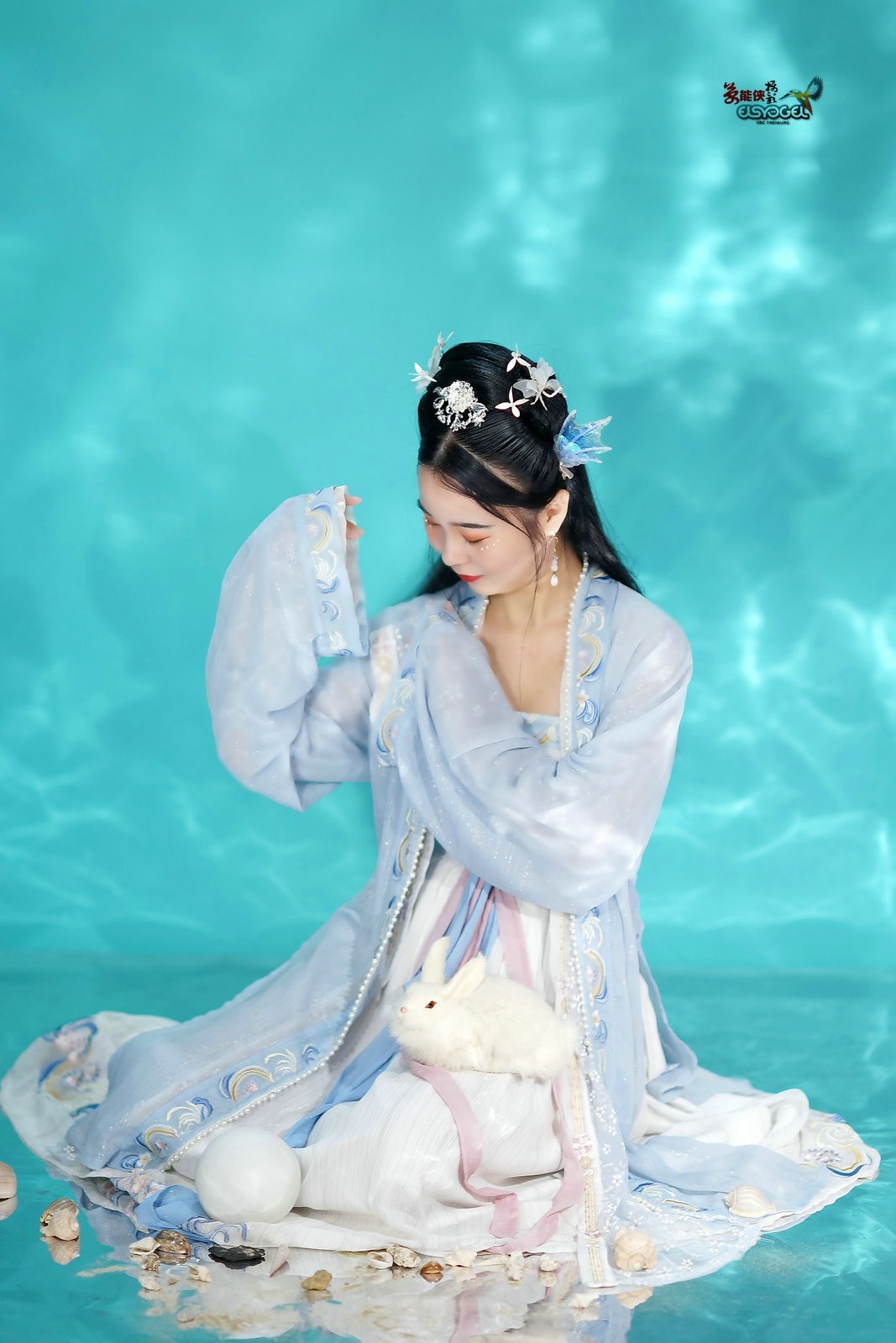 【蓝色的梦】--诗晴