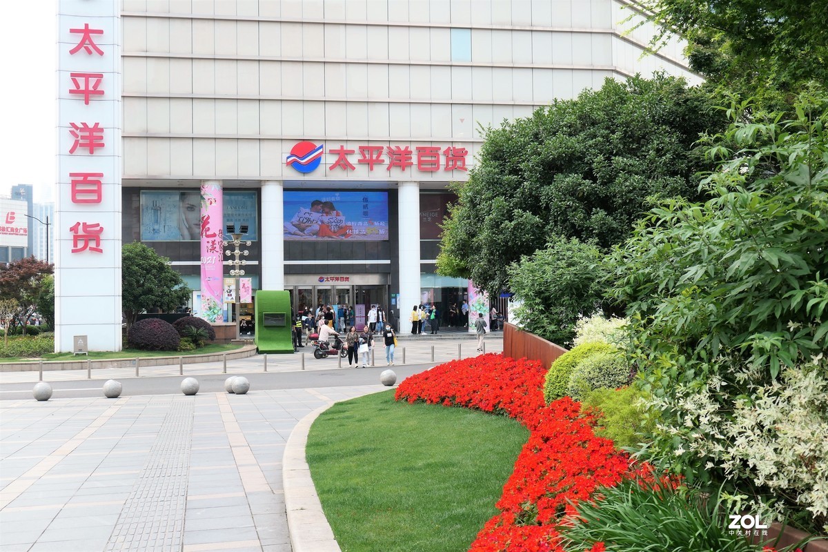 【2021花漾徐家汇】——摄于上海徐家汇