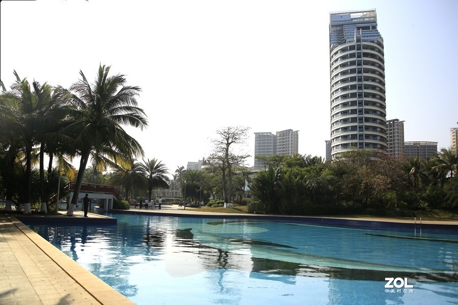 154【寿星老海南游摄日记】21.01.13海南长島兰湾小区游泳池全景图！“