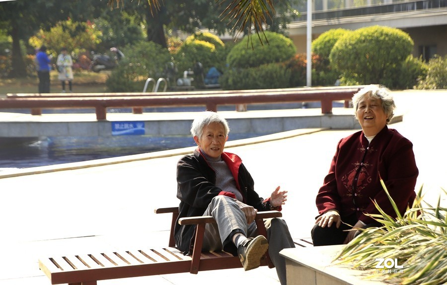 154【寿星老海南游摄日记】21.01.13海南长島兰湾小区游泳池全景图！“ (2)