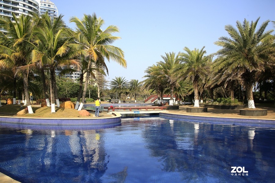 154【寿星老海南游摄日记】21.01.13海南长島兰湾小区游泳池全景图！“