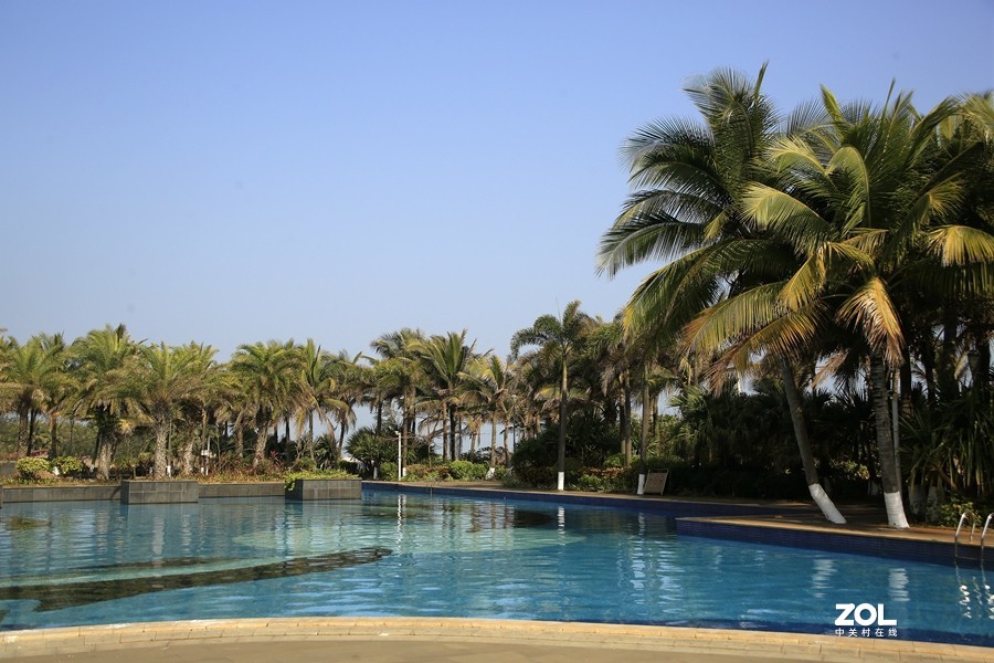 154【寿星老海南游摄日记】21.01.13海南长島兰湾小区游泳池全景图！“