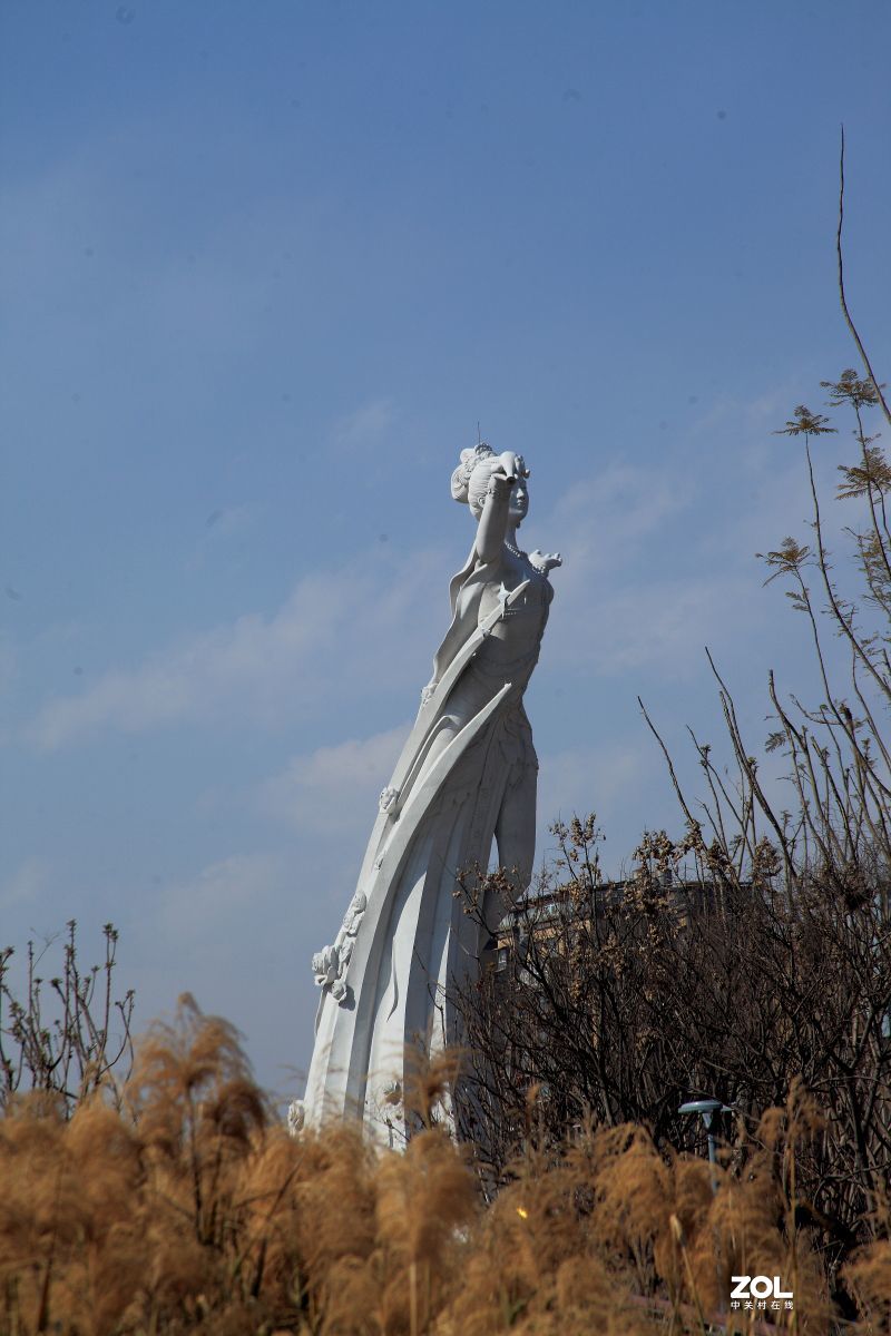 西昌月亮湖公園六