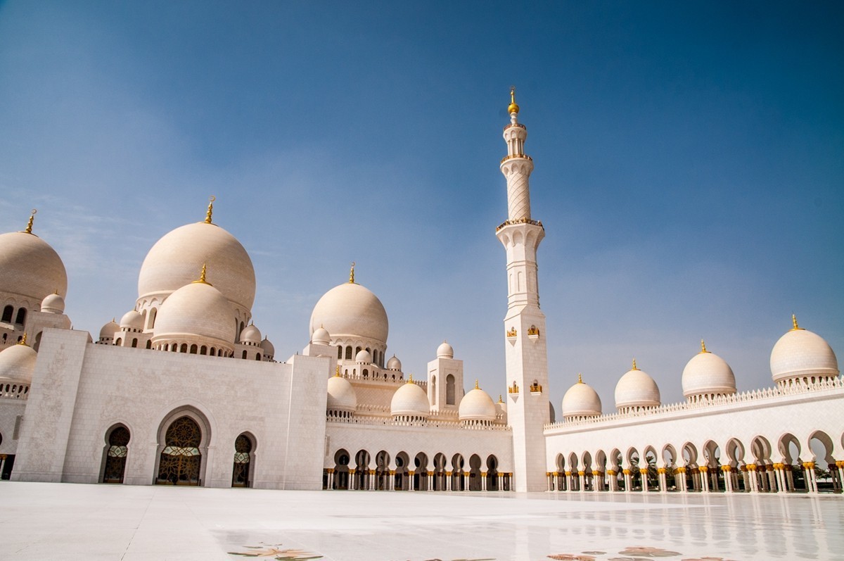 “谢赫扎耶德大清真寺”（阿布扎比）