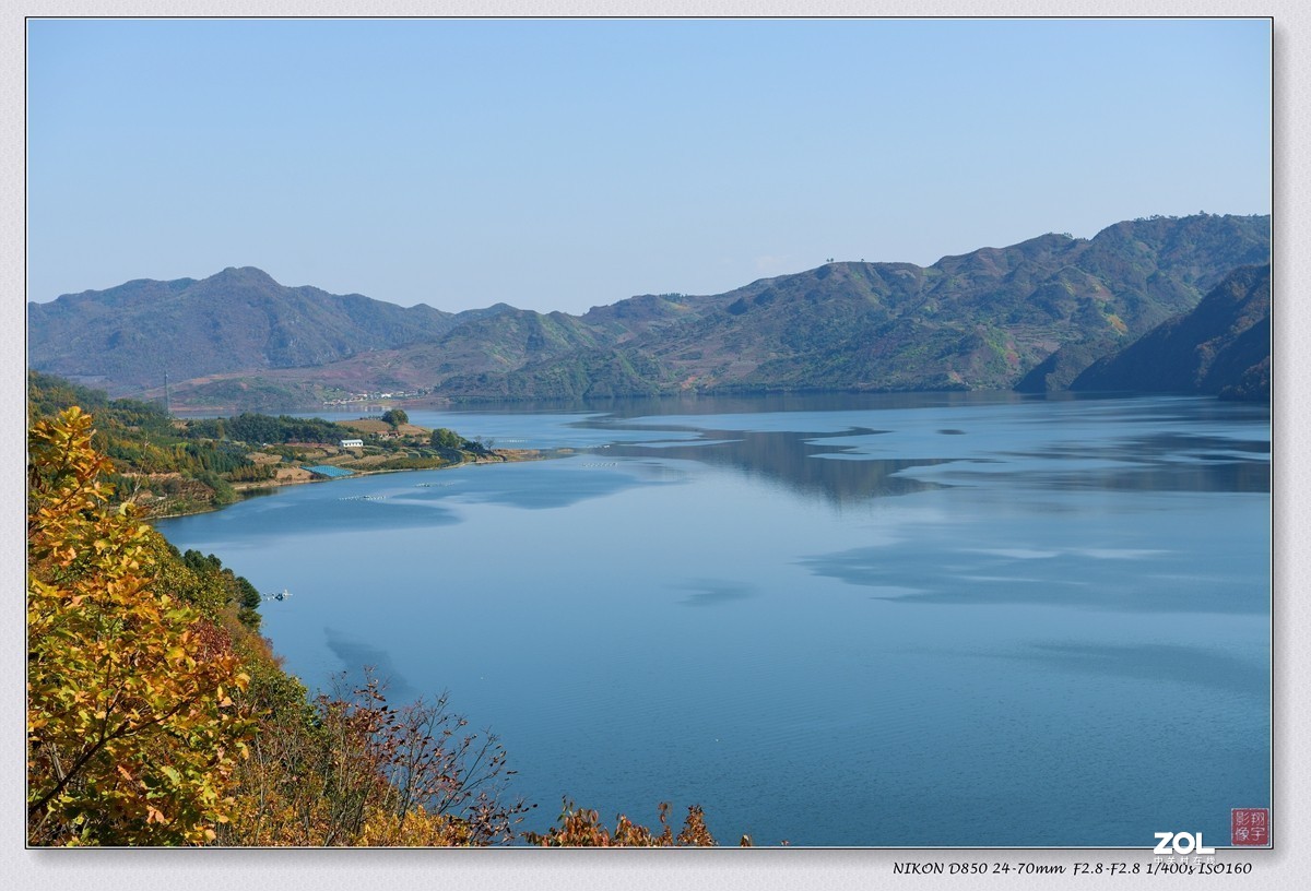 一江秋色入画屏