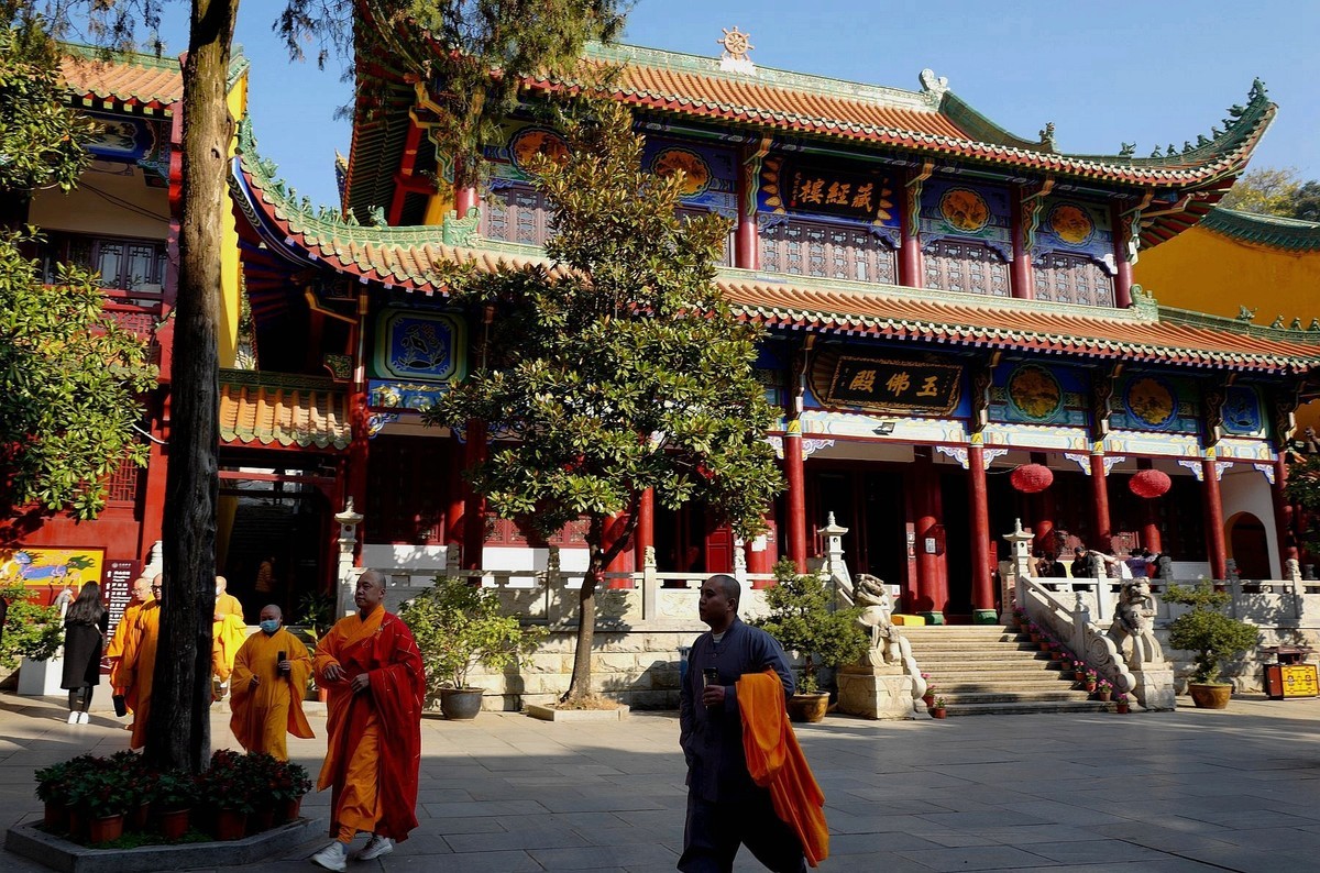 宝通寺玉佛殿-中关村在线摄影论坛