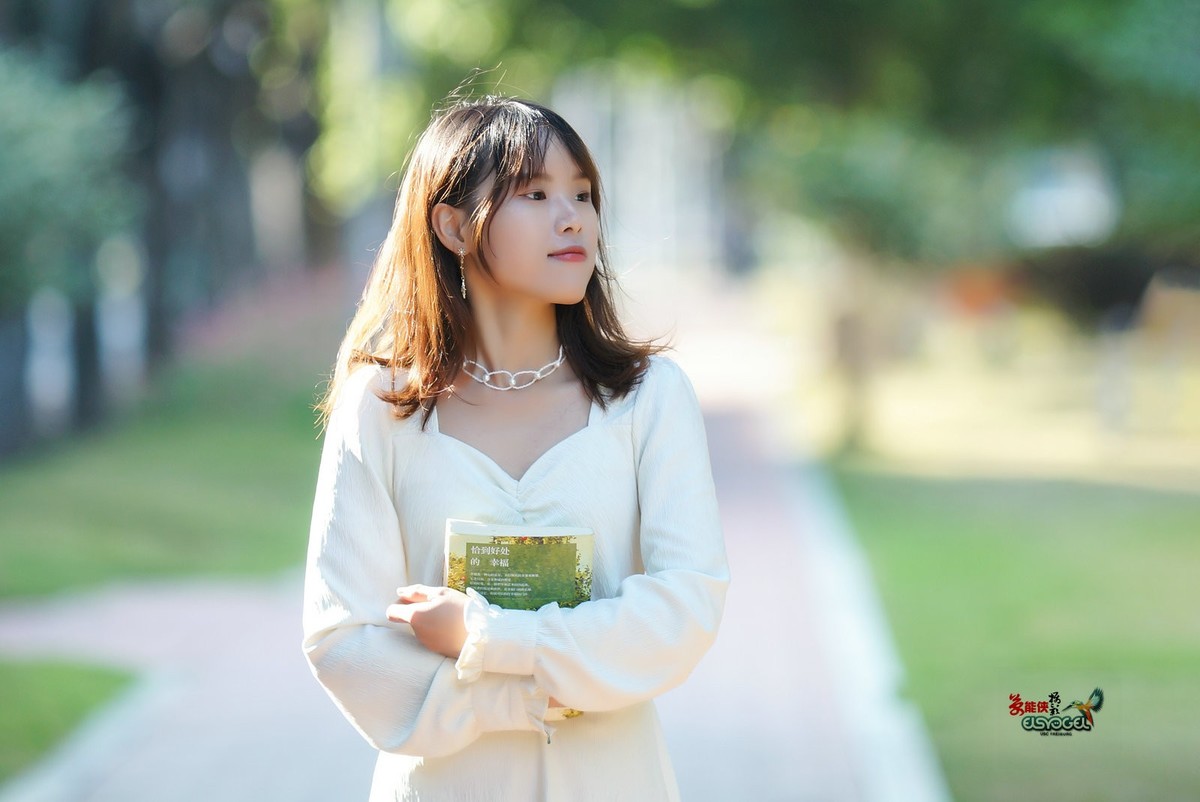 【午后少女】---曼芝