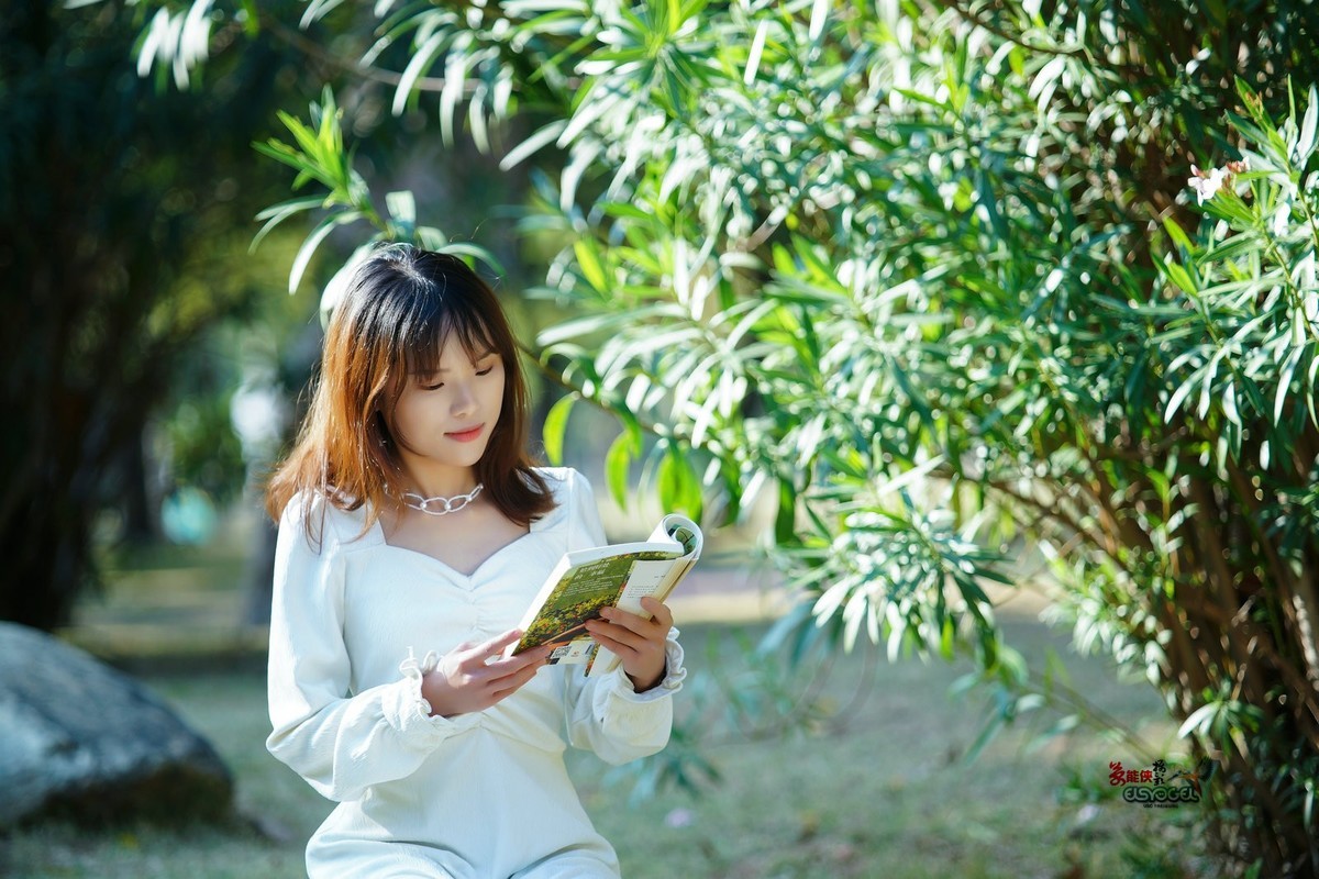 【午后少女】---曼芝
