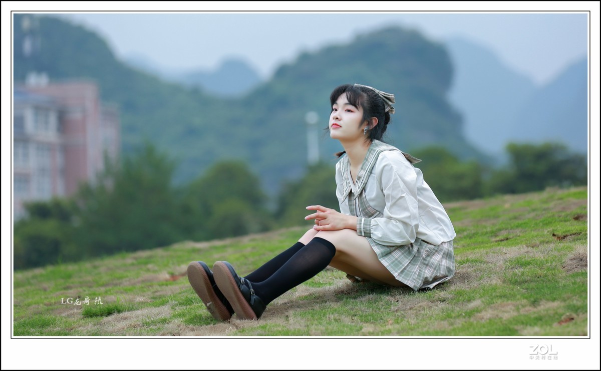 70 200 三代 小白伞 拍校园风小姐姐