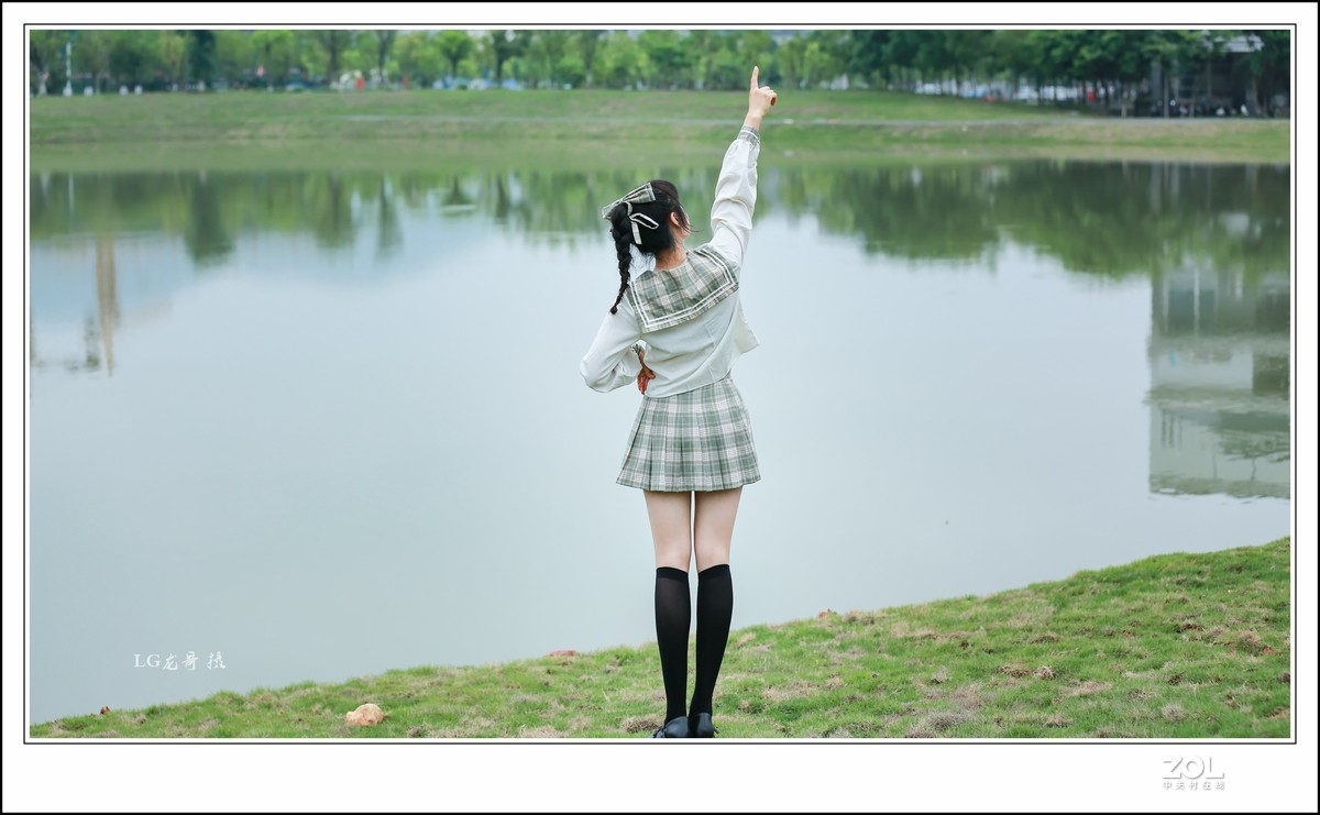 70 200 三代 小白伞 拍校园风小姐姐