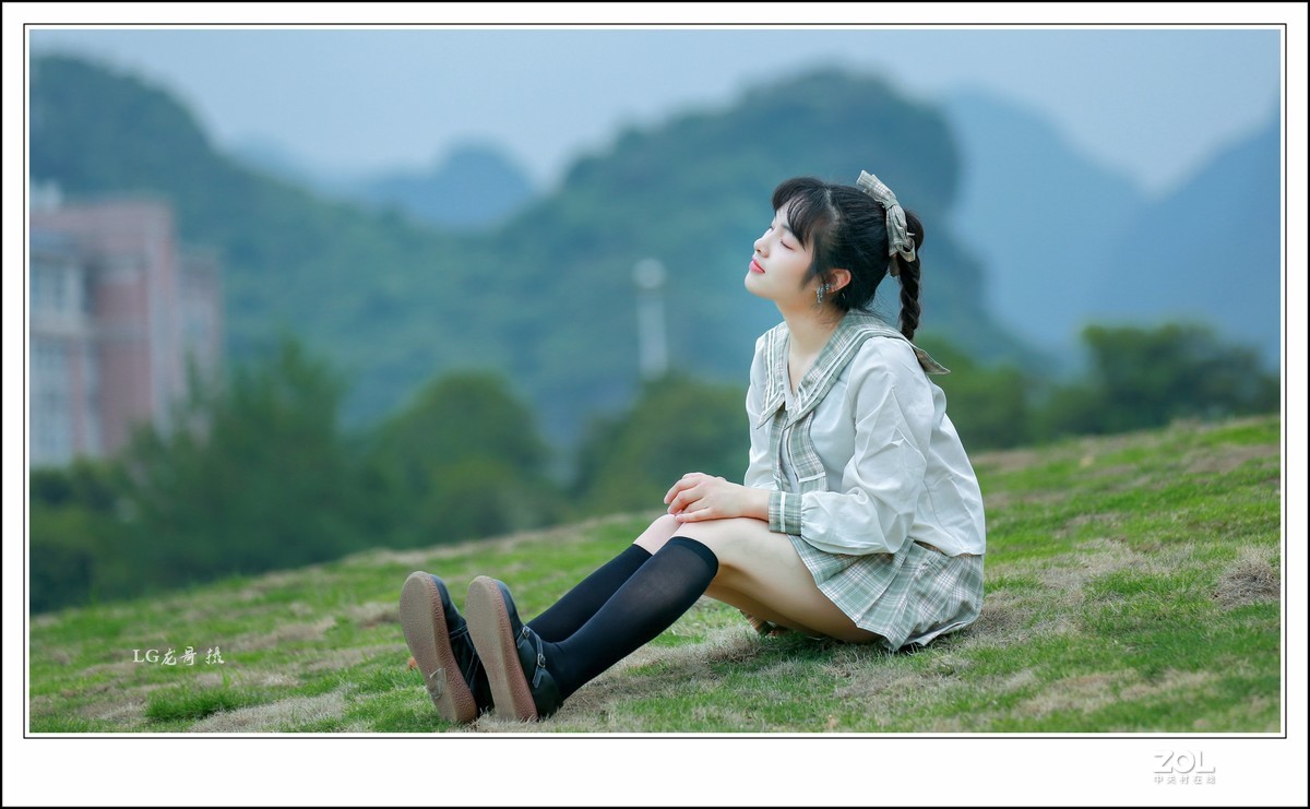 70 200 三代 小白伞 拍校园风小姐姐