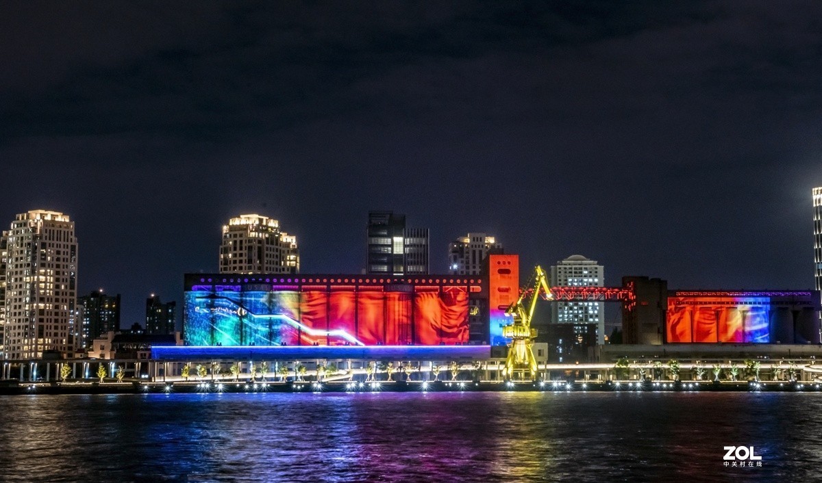 国庆中秋杨浦滨江大道电光秀