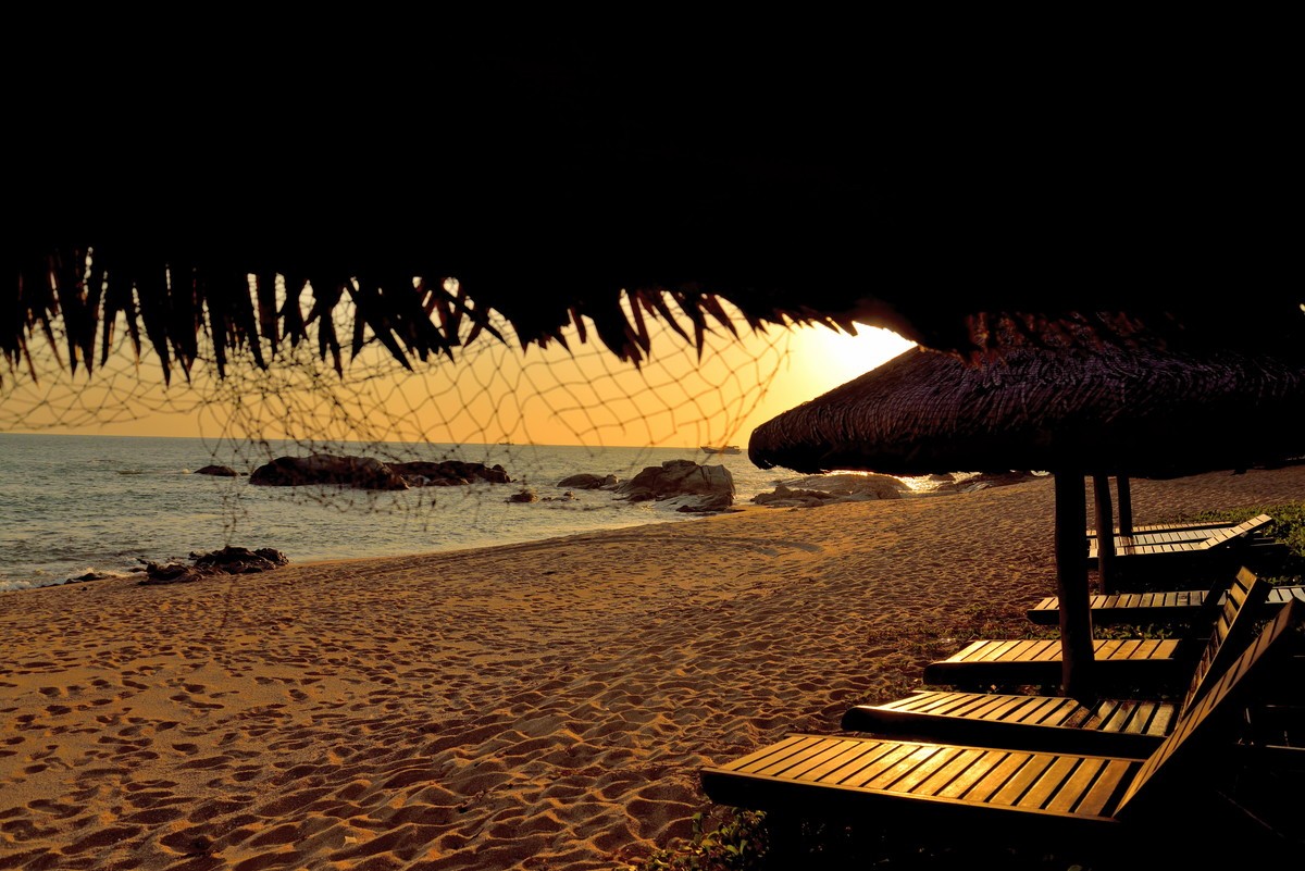 海南三亚大小洞天景区