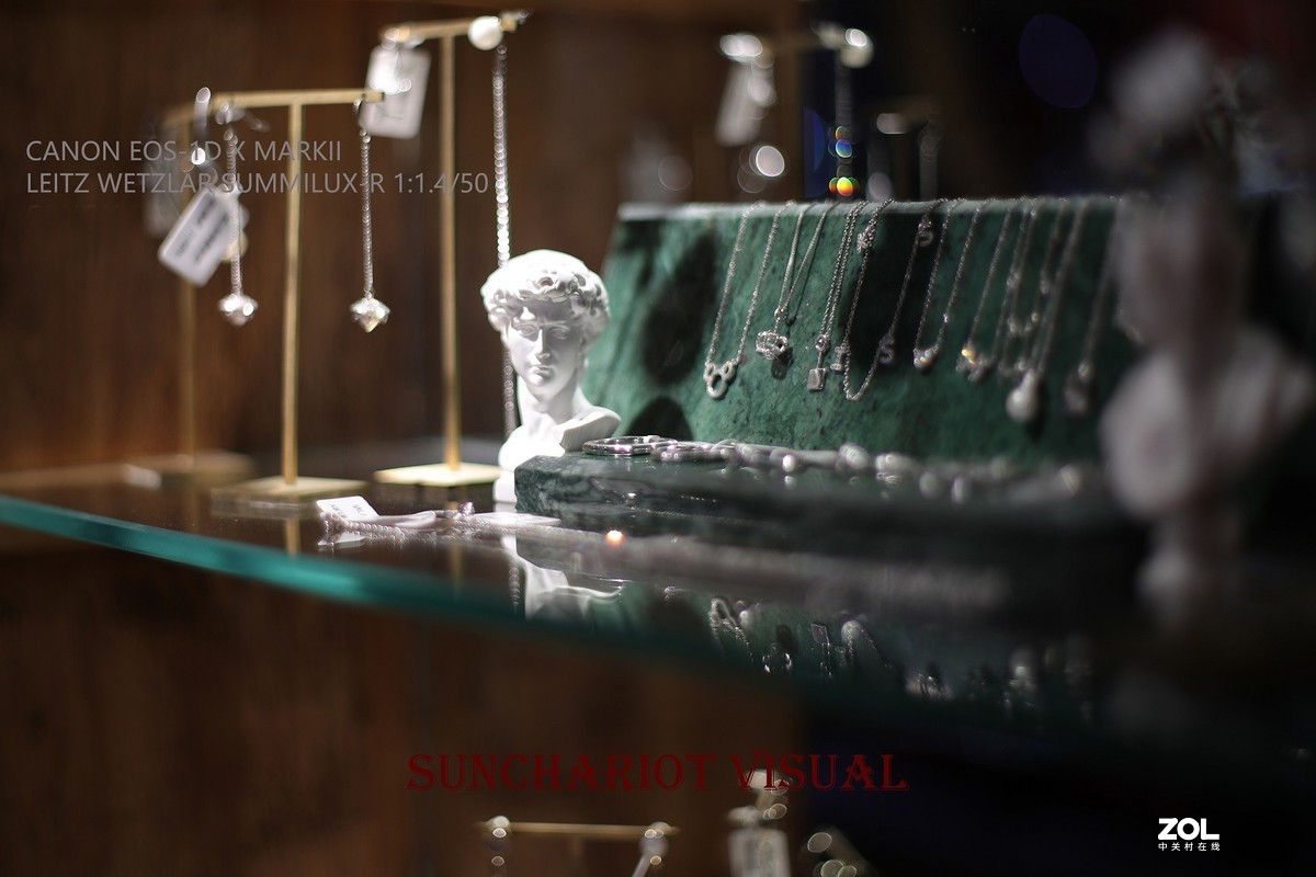 莱卡“光之子”、佳能“大眼睛”夜拍记