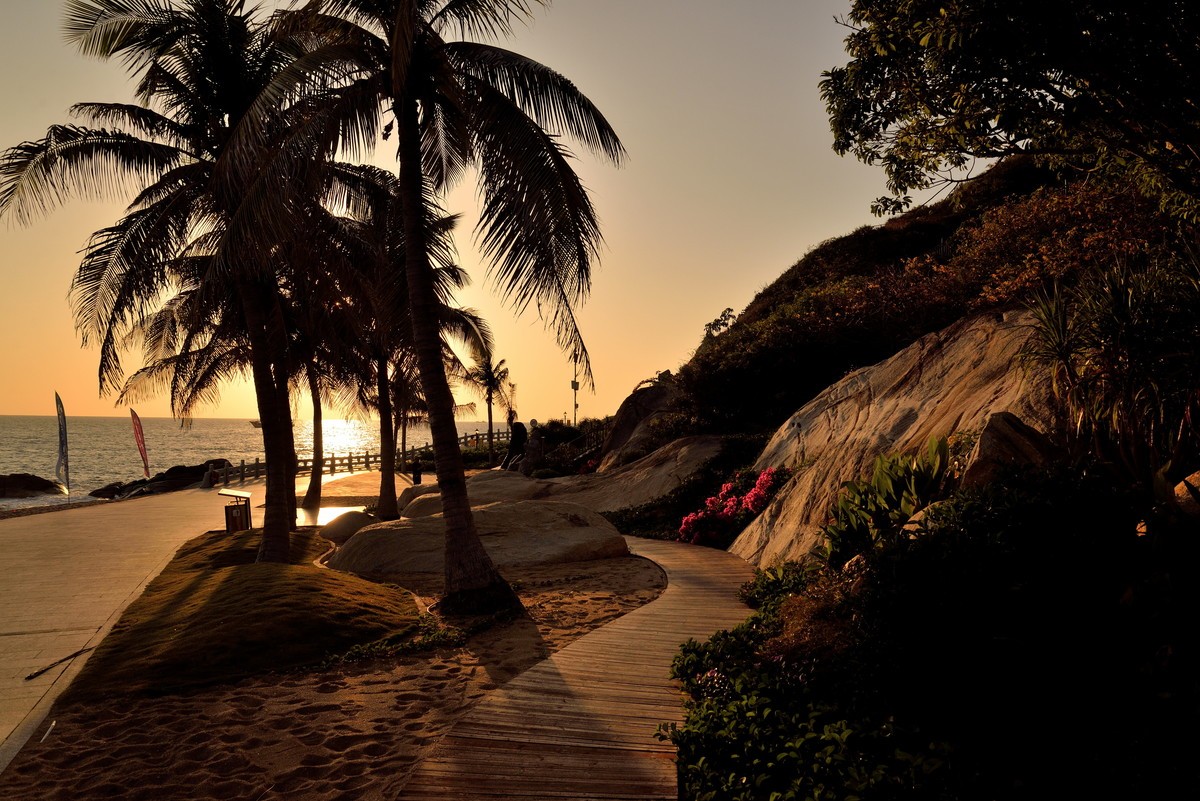 海南三亚大小洞天景区