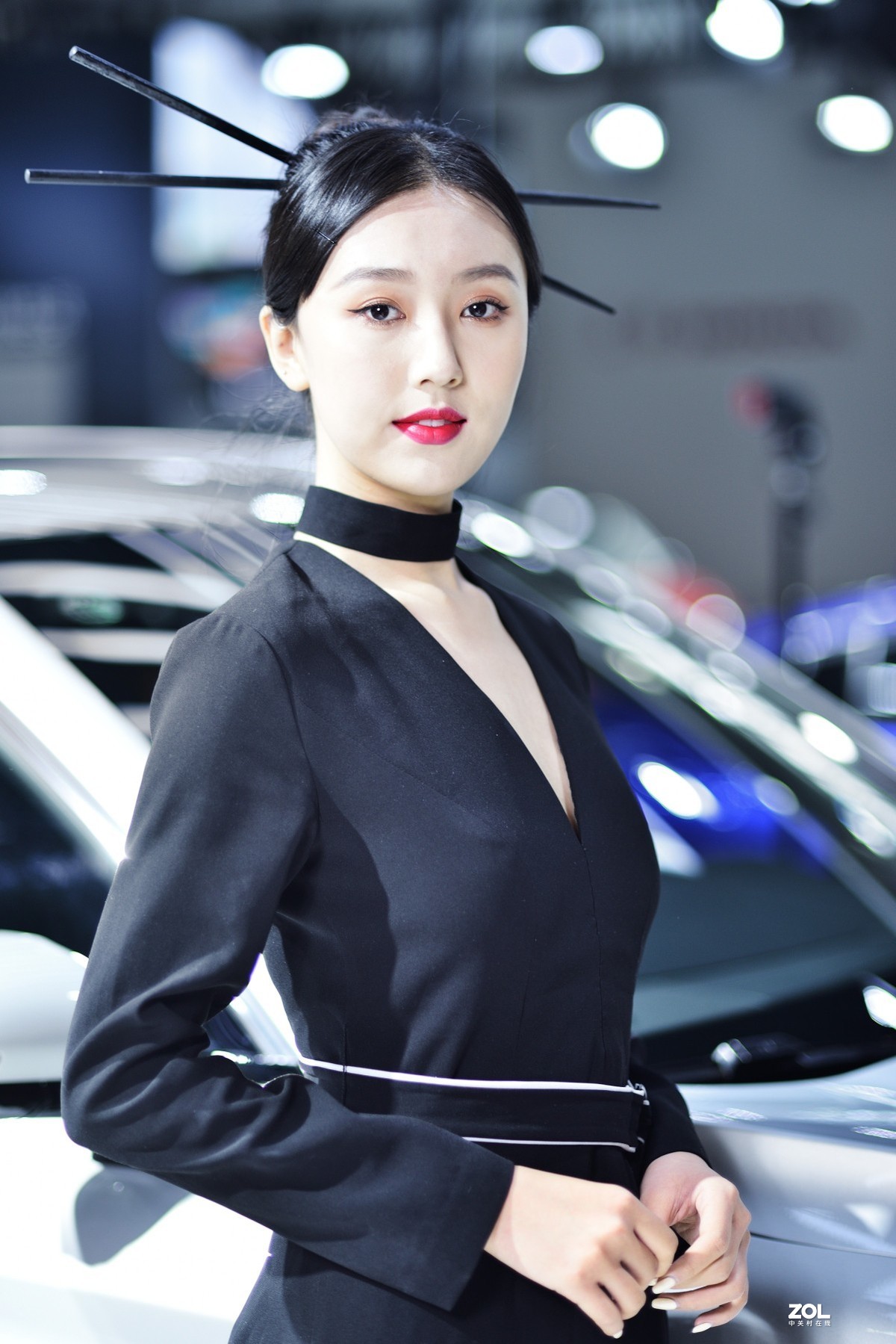 85定的唯美 —— 一组车展人像