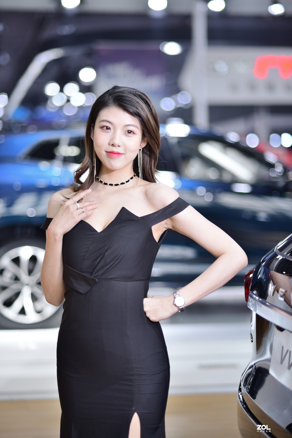 85定的唯美 —— 一组车展人像