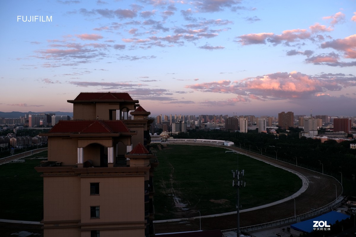 呼市避暑······窗外景观