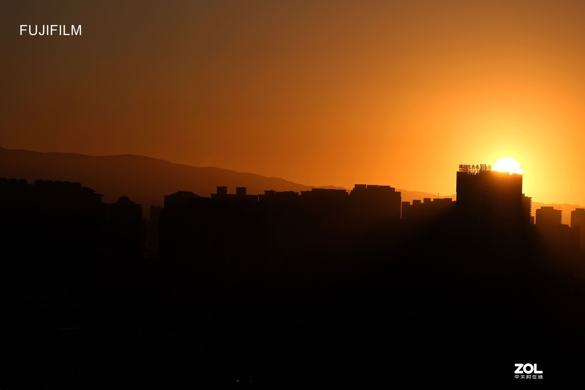 呼市避暑······窗外景观