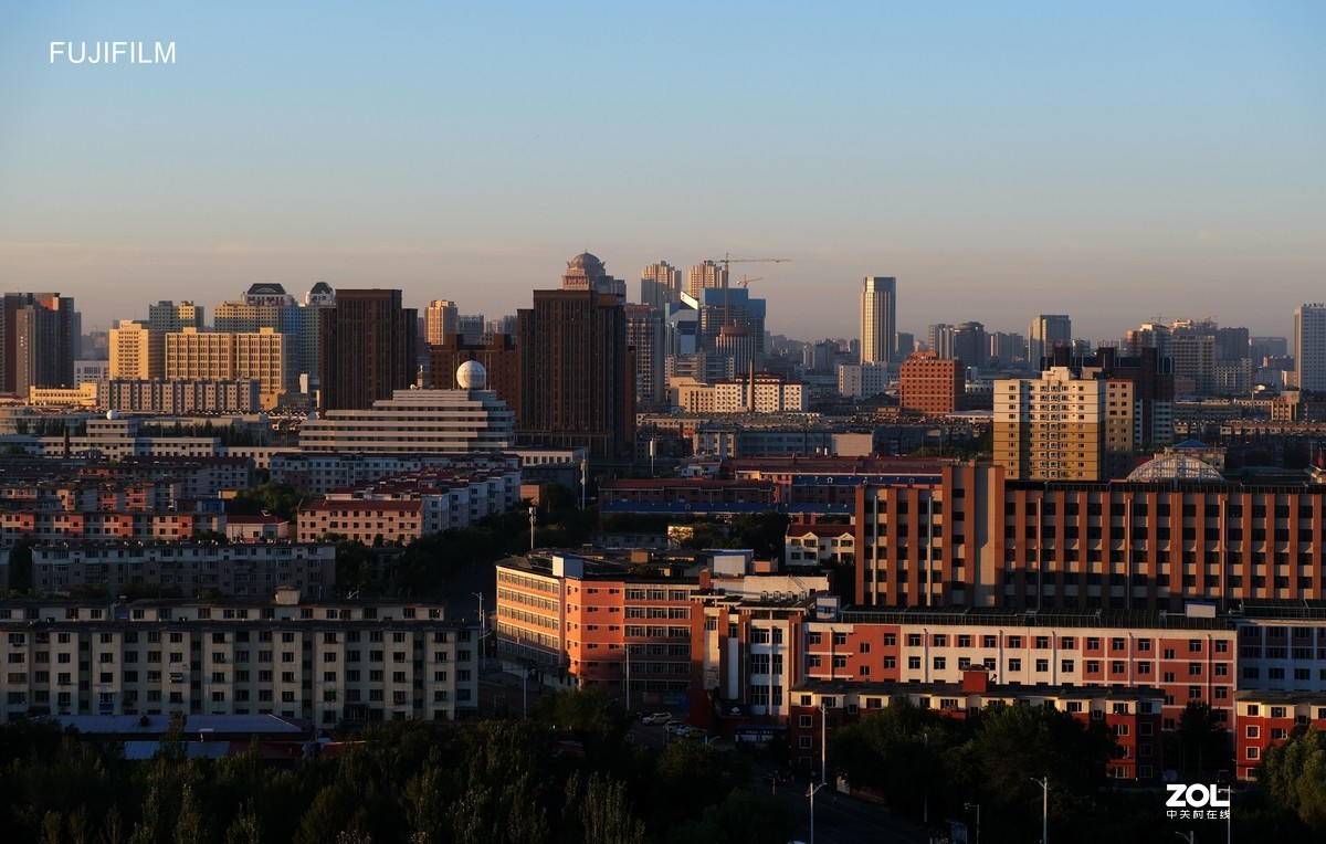 呼市避暑······窗外景观