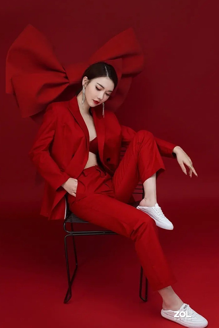 中国红模特莎莎