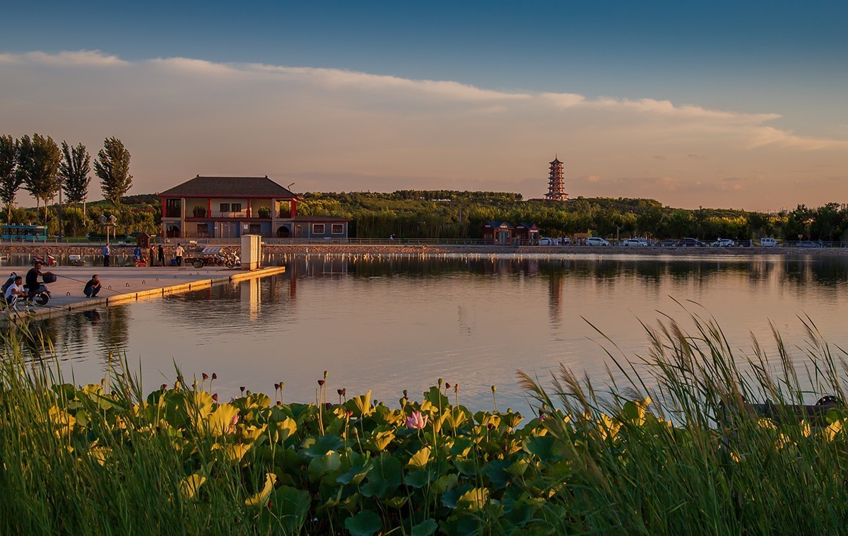 晚霞沐浴正定新区