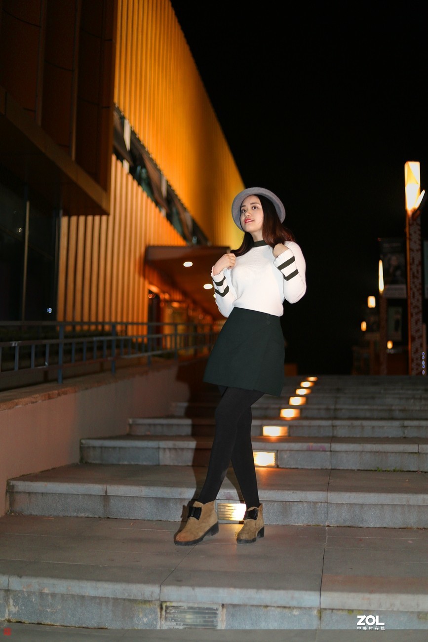 人象拍摄(5)镜头:(佳能EF50.F1.8stm铁痰盂)