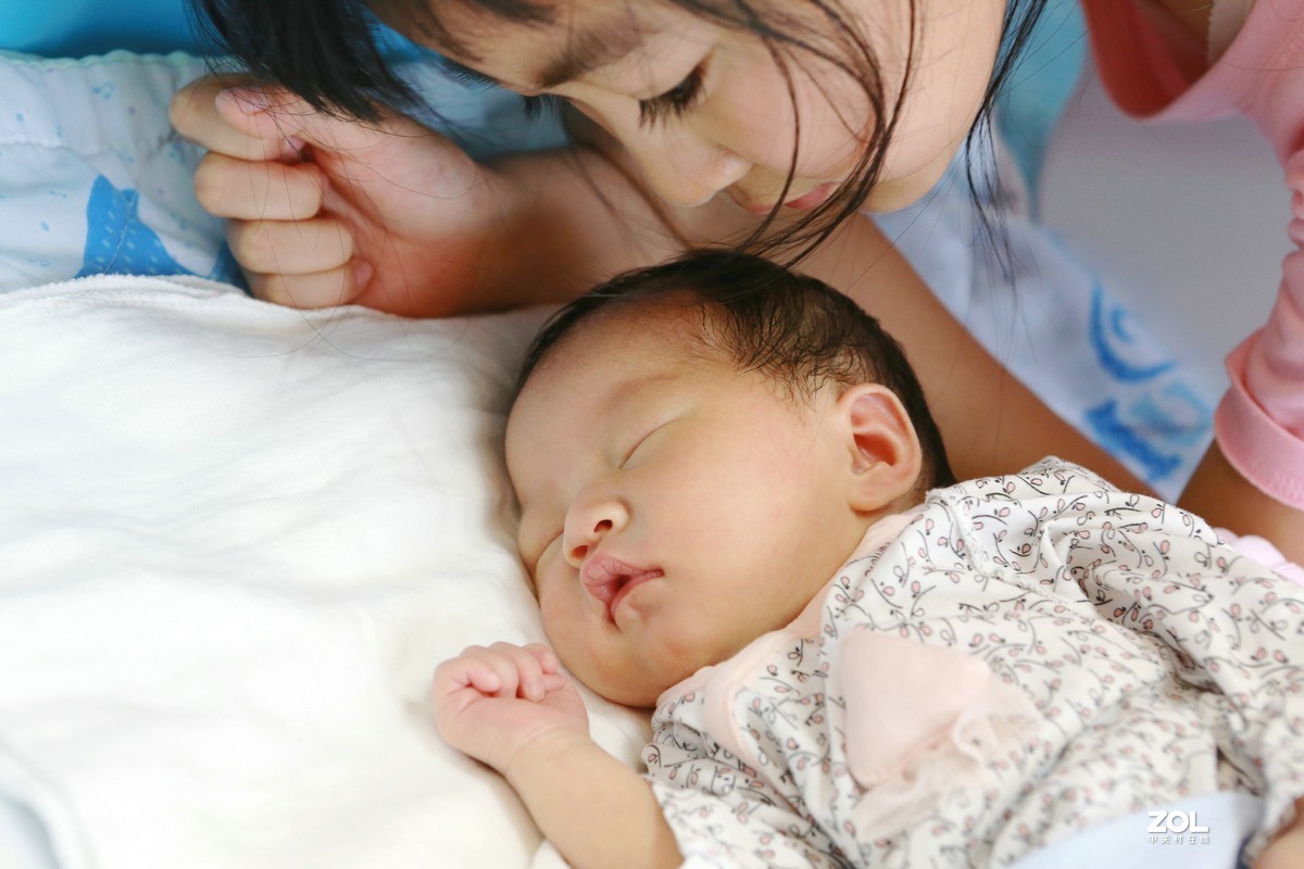 宁宁和她的妹妹--小鹿