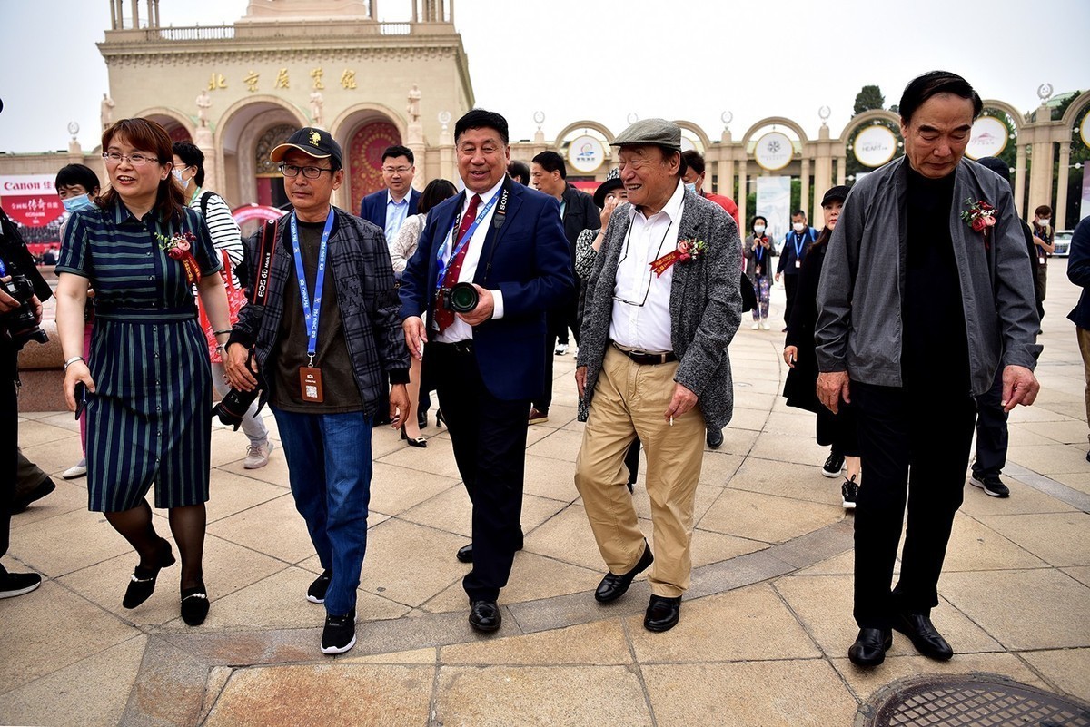 首届新时代国际摄影大展在北京展览馆开幕—中国著名摄影朱宪民出席