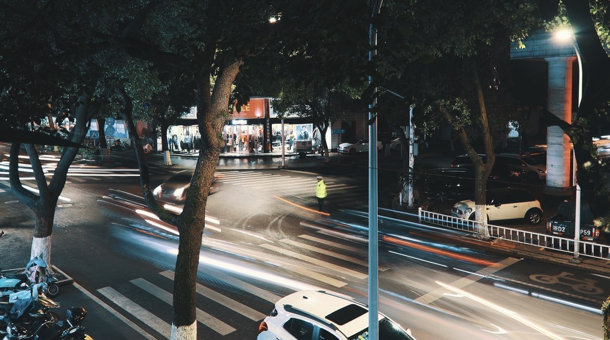 图丽17-35F41小县城夜拍