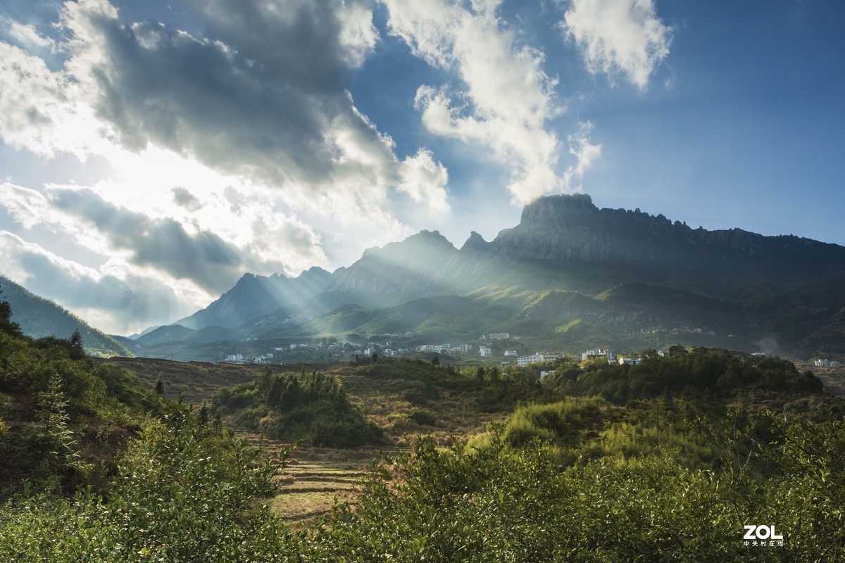 横山坝上风光和水晶岭上人家