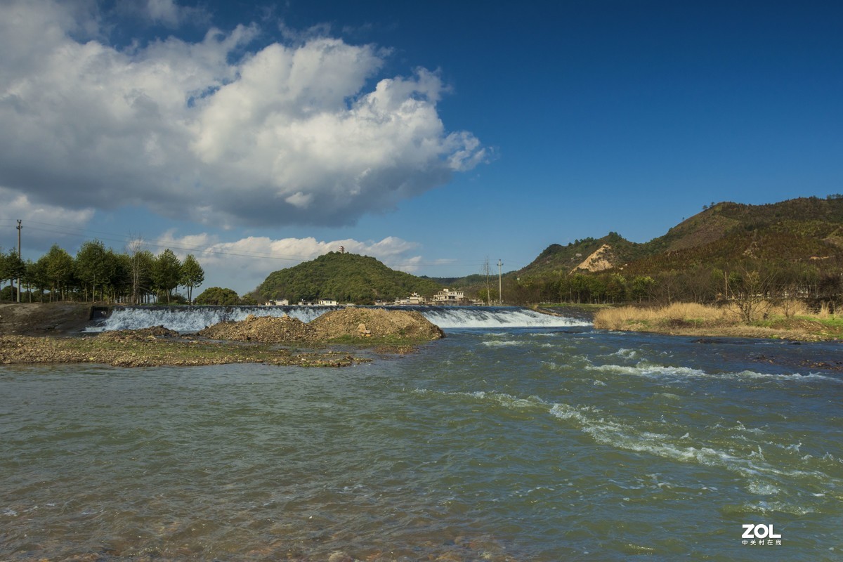 横山坝上风光和水晶岭上人家