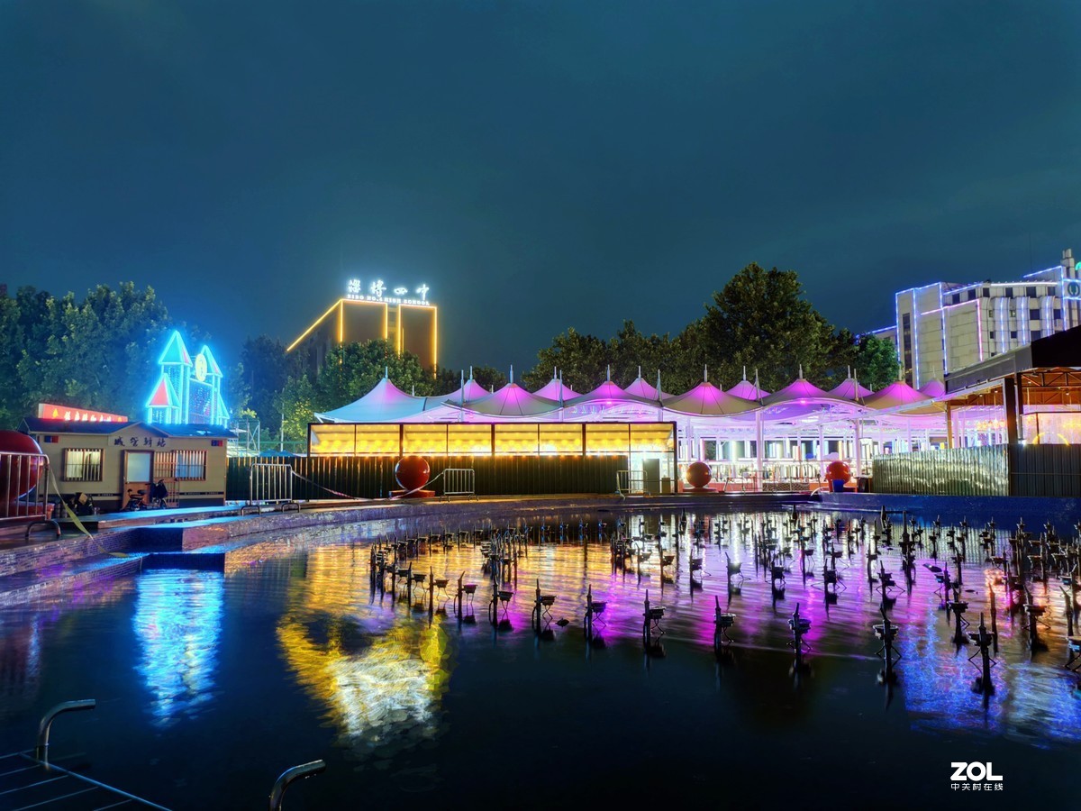 全国第一个主题夜市-月亮猴魔法夜市落户淄川银座广场