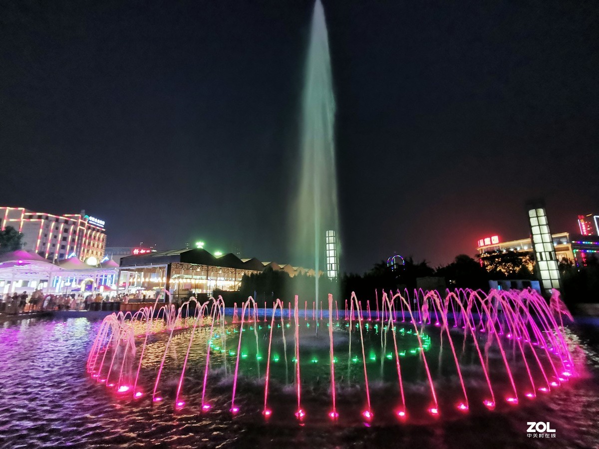 全国第一个主题夜市-月亮猴魔法夜市落户淄川银座广场