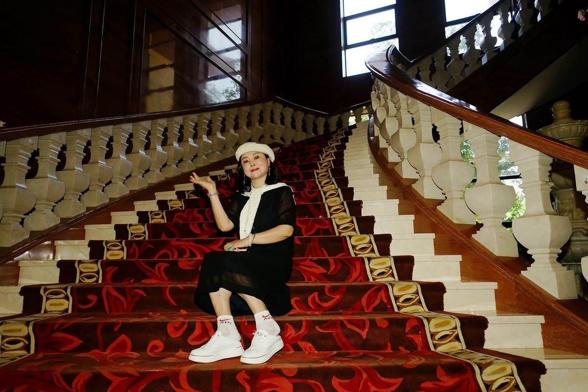 室内环境人像----天屿湖宾馆内的美女们！