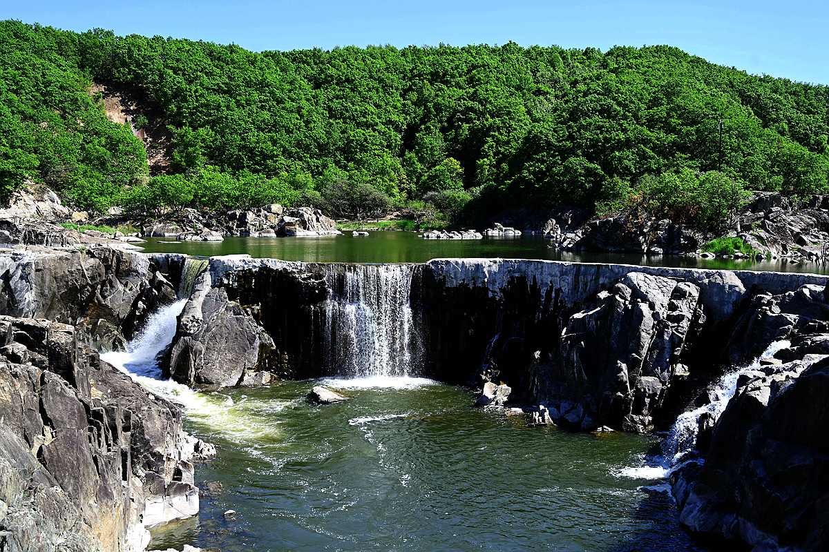 慢游东三省六敦化80镜泊湖大峡谷