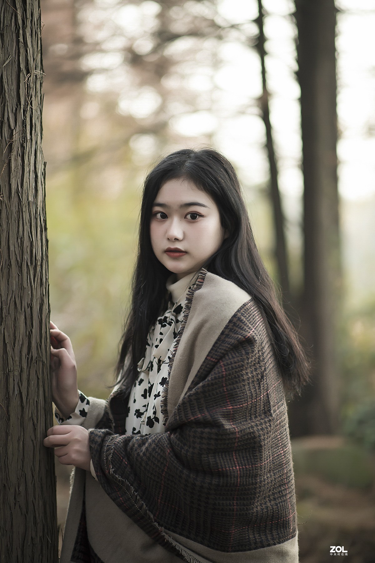 植物园里的妙龄少女