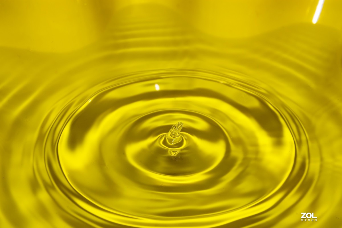 试拍水滴--让大家见笑了