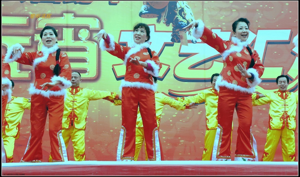 舞台表演：唱唱武汉热干面—1