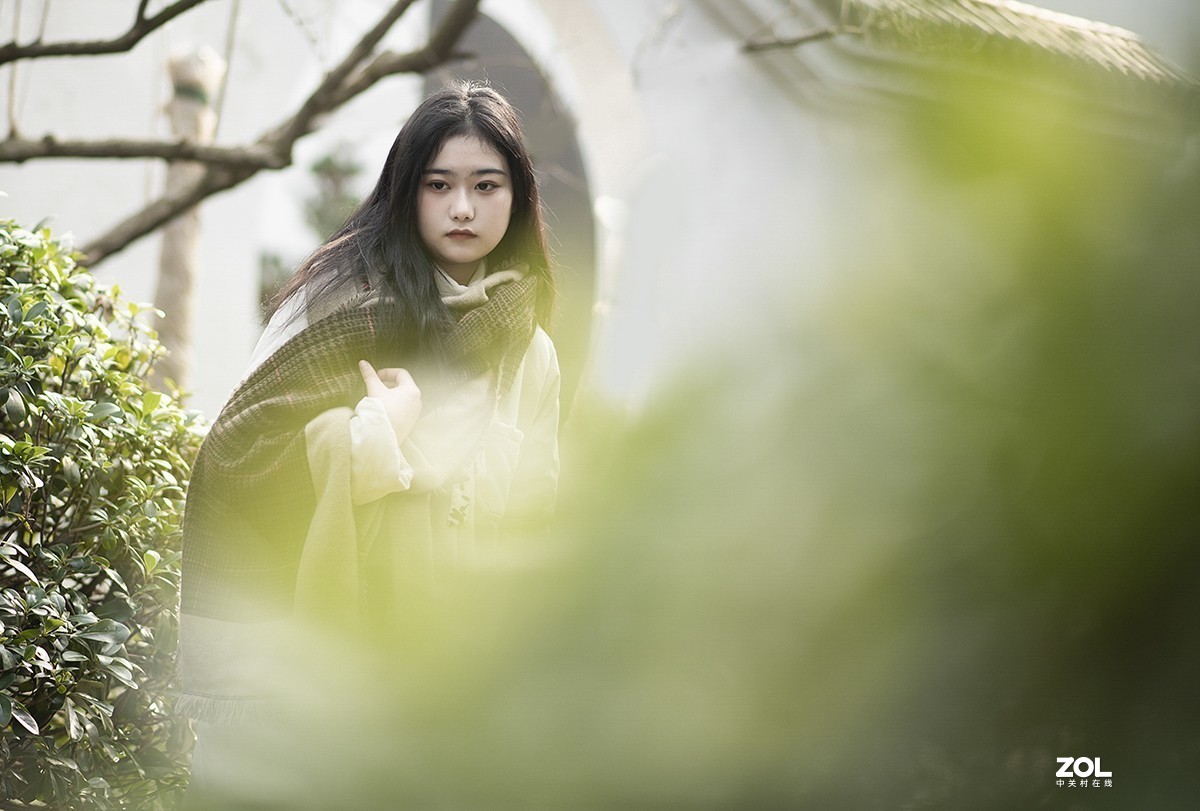 植物园里的妙龄少女