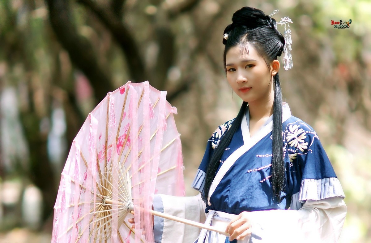 【二宝江湖·古风美女】---娟娟