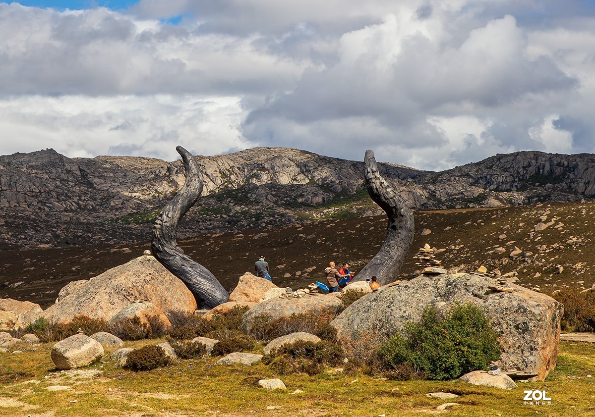 川西高原行游记第六集  稻城亚丁 —雅江县【水光山色仙境开】