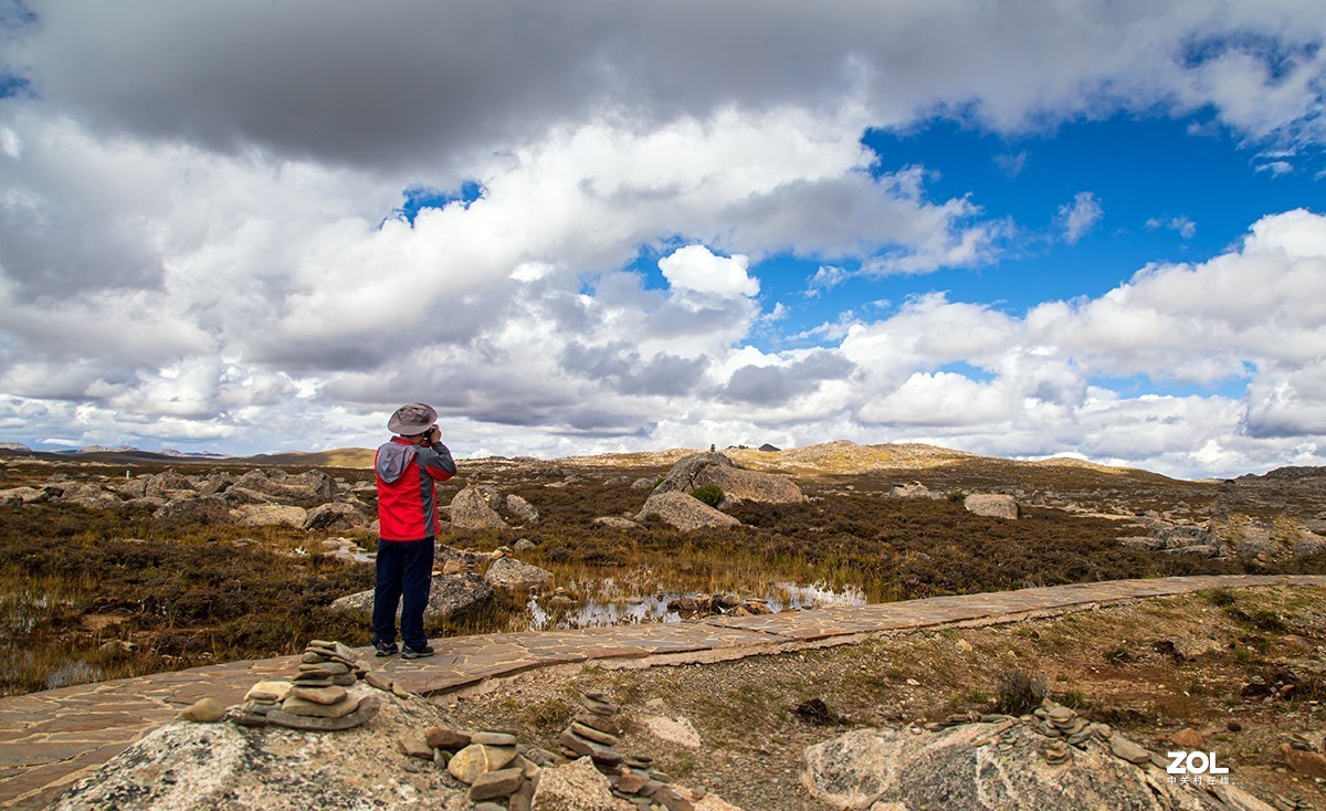 川西高原行游记第六集  稻城亚丁 —雅江县【水光山色仙境开】