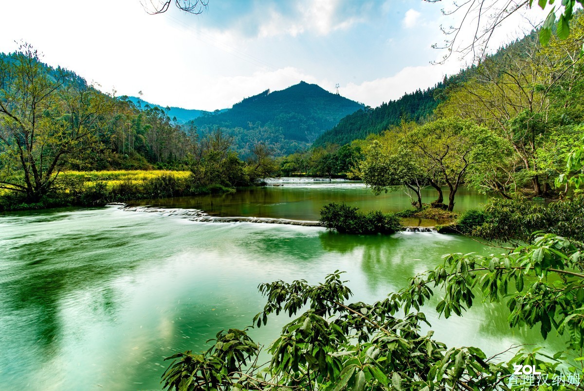 云南罗平流水瀑布1组